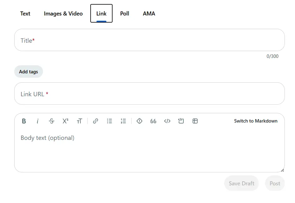 Interfaz de creación de posts en Reddit con la opción Link seleccionada, mostrando los campos obligatorios para el título, la dirección URL del enlace y la sección de texto opcional.